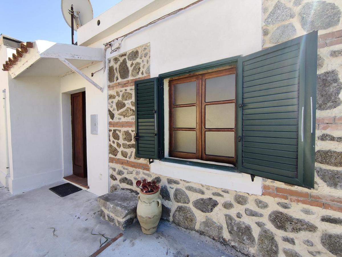 Casa Spezzara Villa Santa Domenica  Eksteriør bilde
